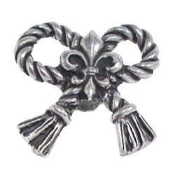 Anne at Home Rope and Tassel Bow Knob - Medium in Pewter with Terra Cotta Wash