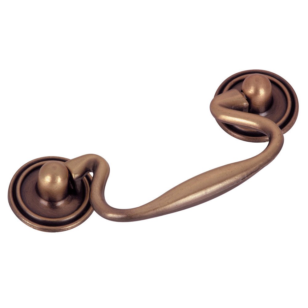 Richelieu 3" Centers Traditional Bail Pull in Antique Copper