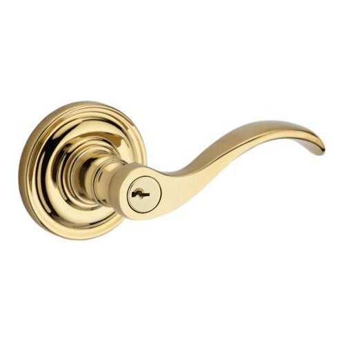 Baldwin Keyed Entry Door Lever with Traditional Round Rose in Polished Brass