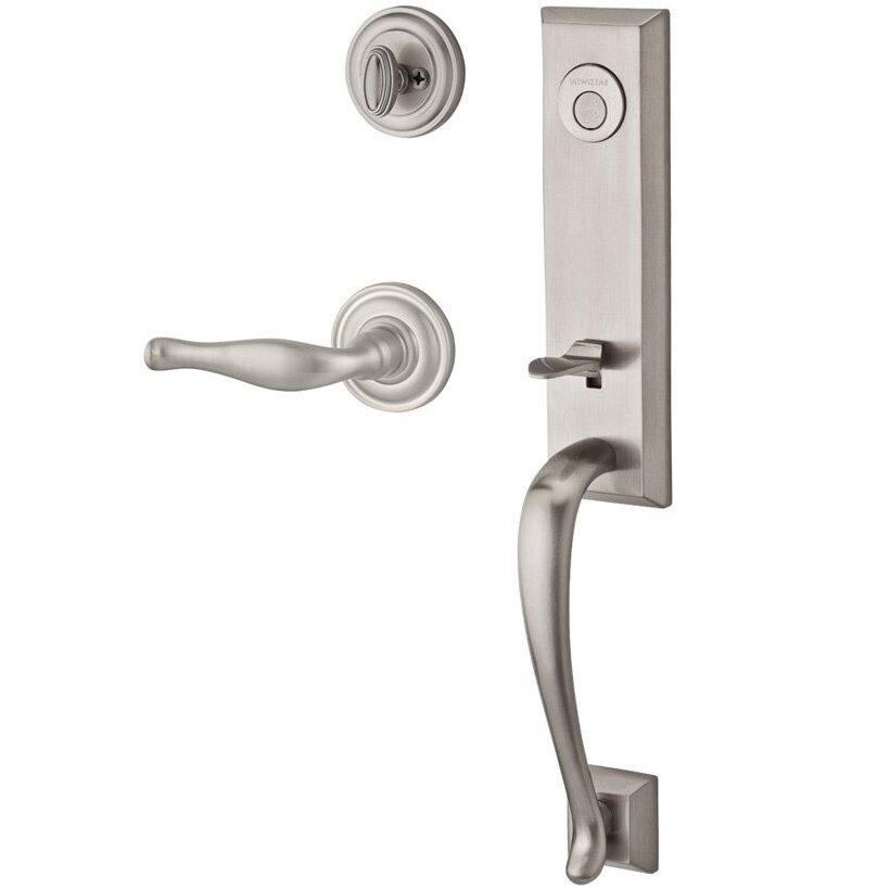 Baldwin Handleset with Right Handed Decorative Lever and Traditional Round Rose in Satin Nickel