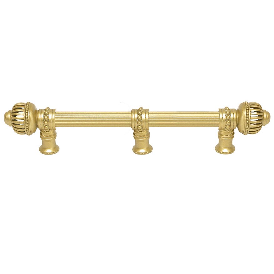 Carpe Diem 9" Centers Reeded Pull With Large Finial And Center Brace in Jet
