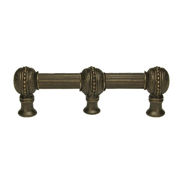 Carpe Diem 6" Centers With 5/8" Reeded Center Long Pull With Center Brace in Antique Brass