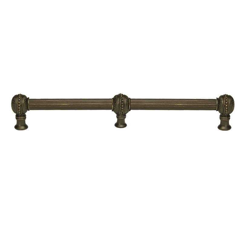 Carpe Diem 22" Centers With 5/8" Reeded Center Long Pull With Center Brace in Antique Brass