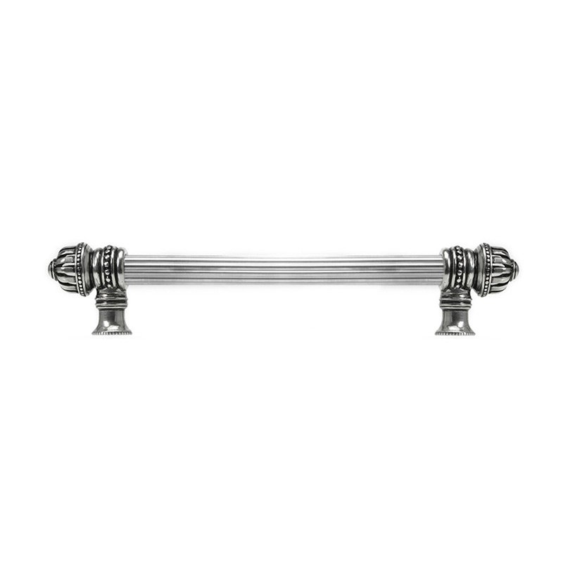 Carpe Diem 9" Centers Small Finial Pull with 5/8" Thick Reeded Center in Chalice