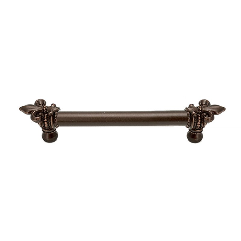 Carpe Diem 6" Centers 5/8" Thick Smooth Pull With Large Fleur De Lys in Oil Rubbed Bronze