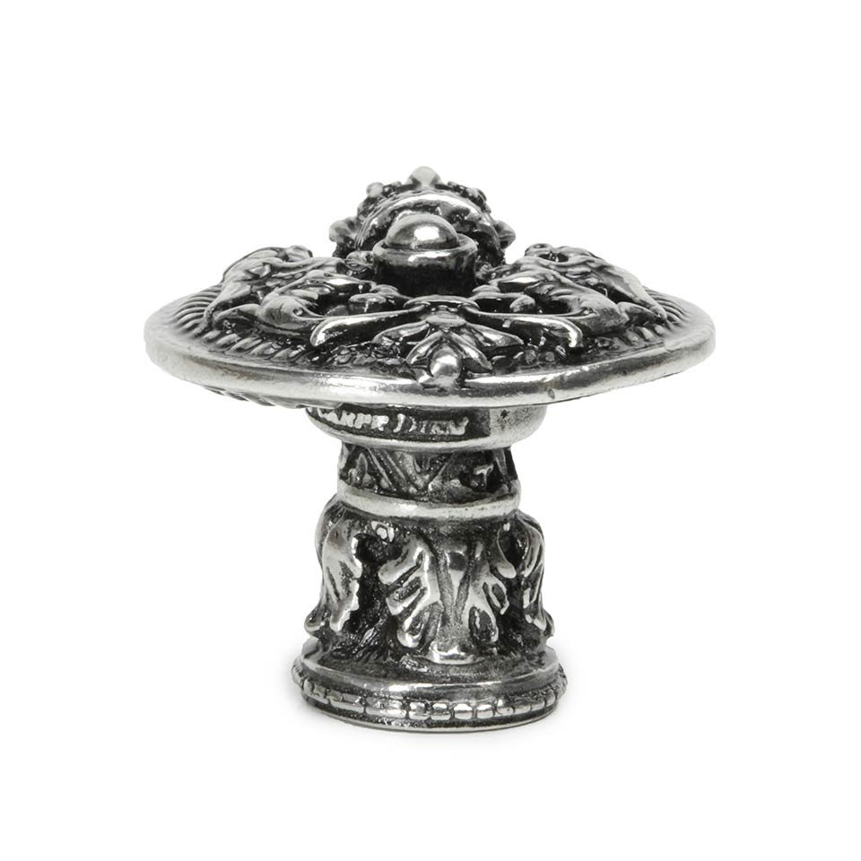 Carpe Diem King Henry Shield Knob in Antique Brass