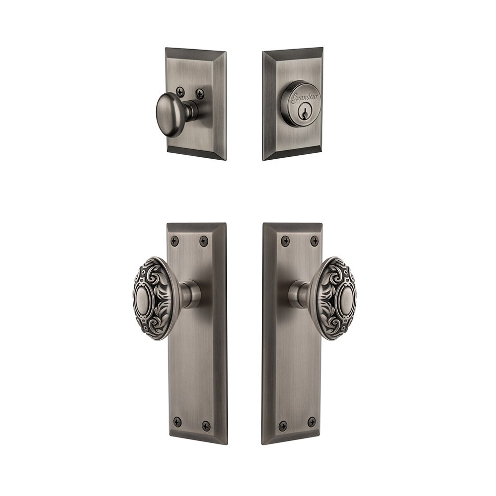 Grandeur Fifth Avenue Plate With Grande Victorian Knob & Matching Deadbolt In Antique Pewter