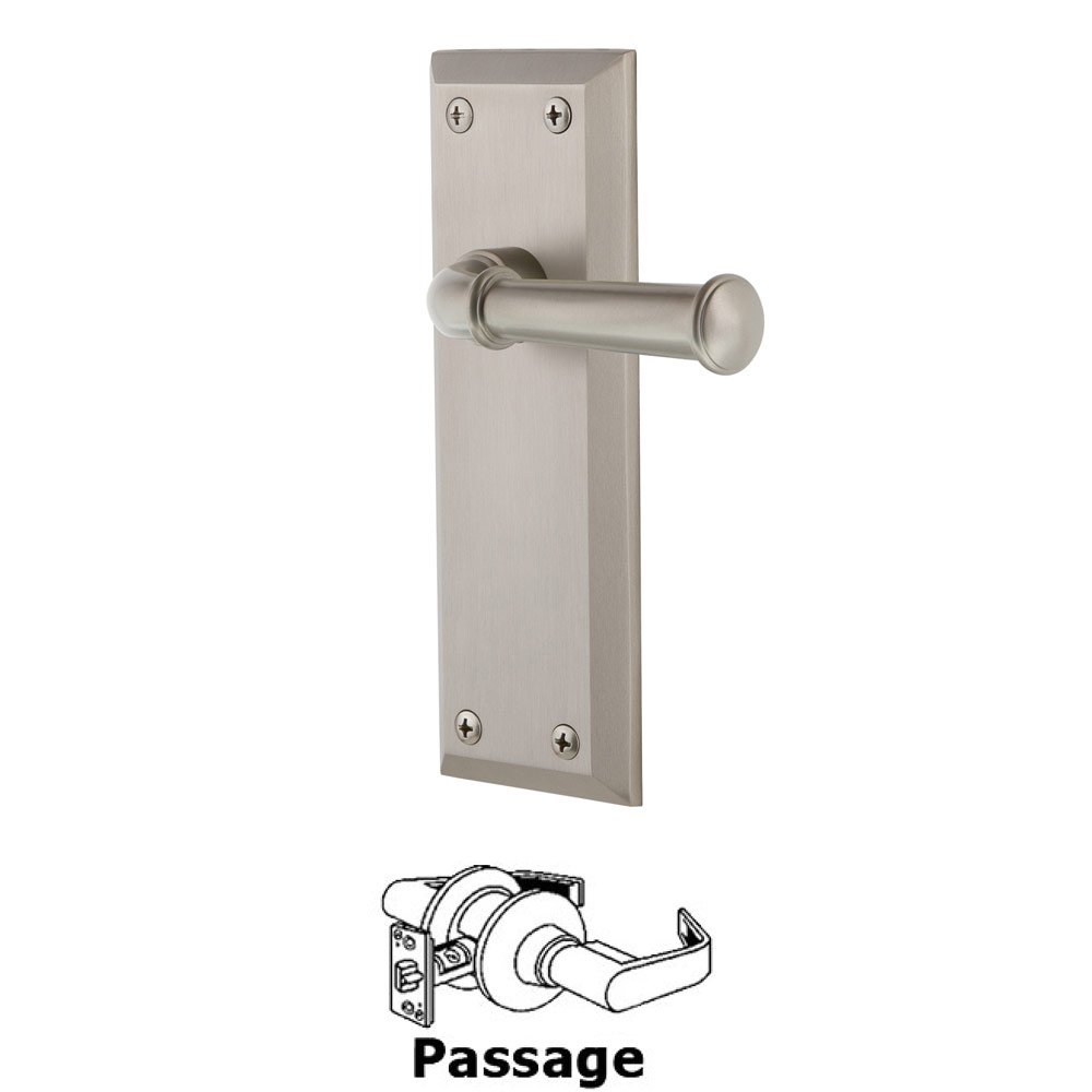 Grandeur Passage Fifth Avenue Plate with Georgetown Right Handed Lever in Satin Nickel