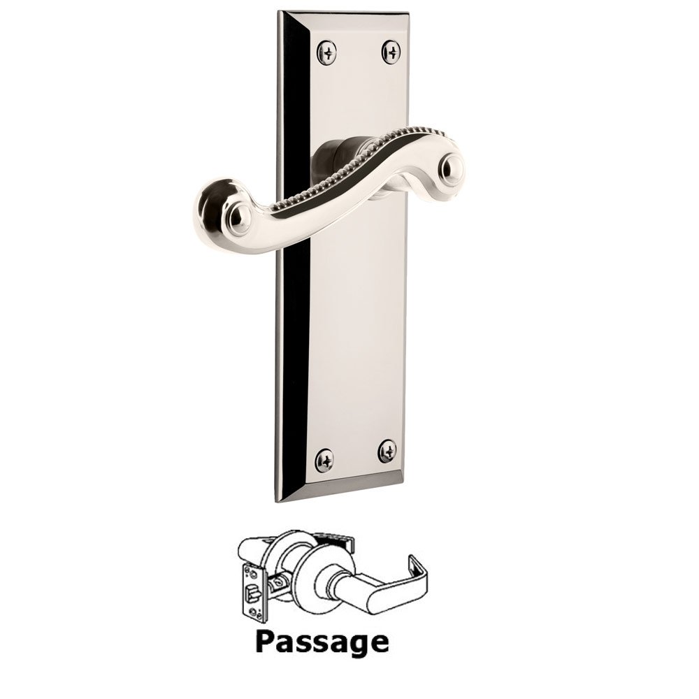 Grandeur Passage Fifth Avenue Plate with Newport Left Handed Lever in Polished Nickel