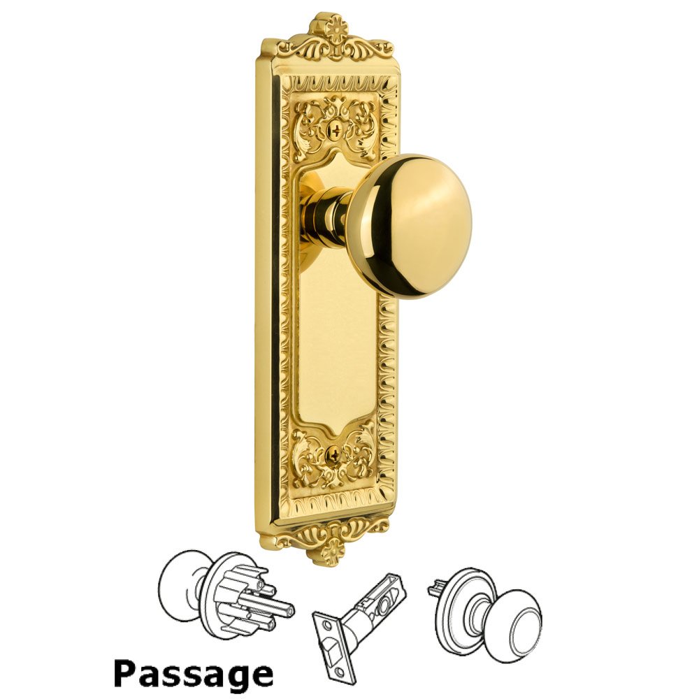 Grandeur Windsor Plate Passage with Fifth Avenue knob in Lifetime Brass