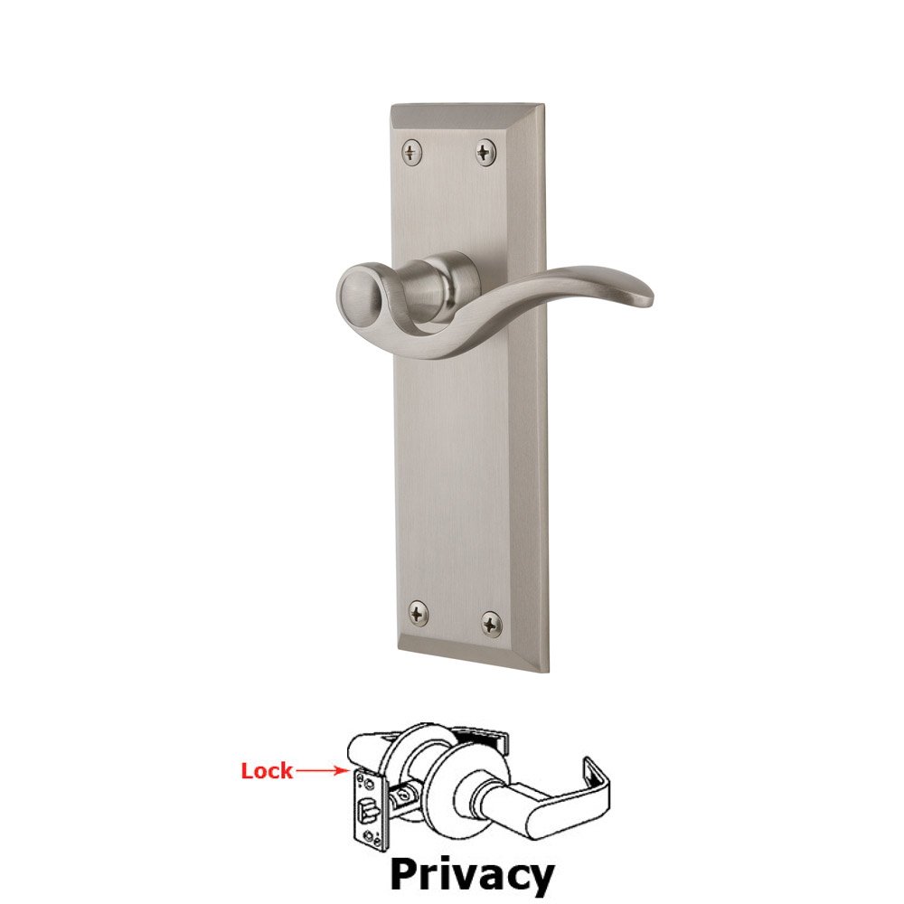 Grandeur Privacy Fifth Avenue Plate with Bellagio Right Handed Lever in Satin Nickel