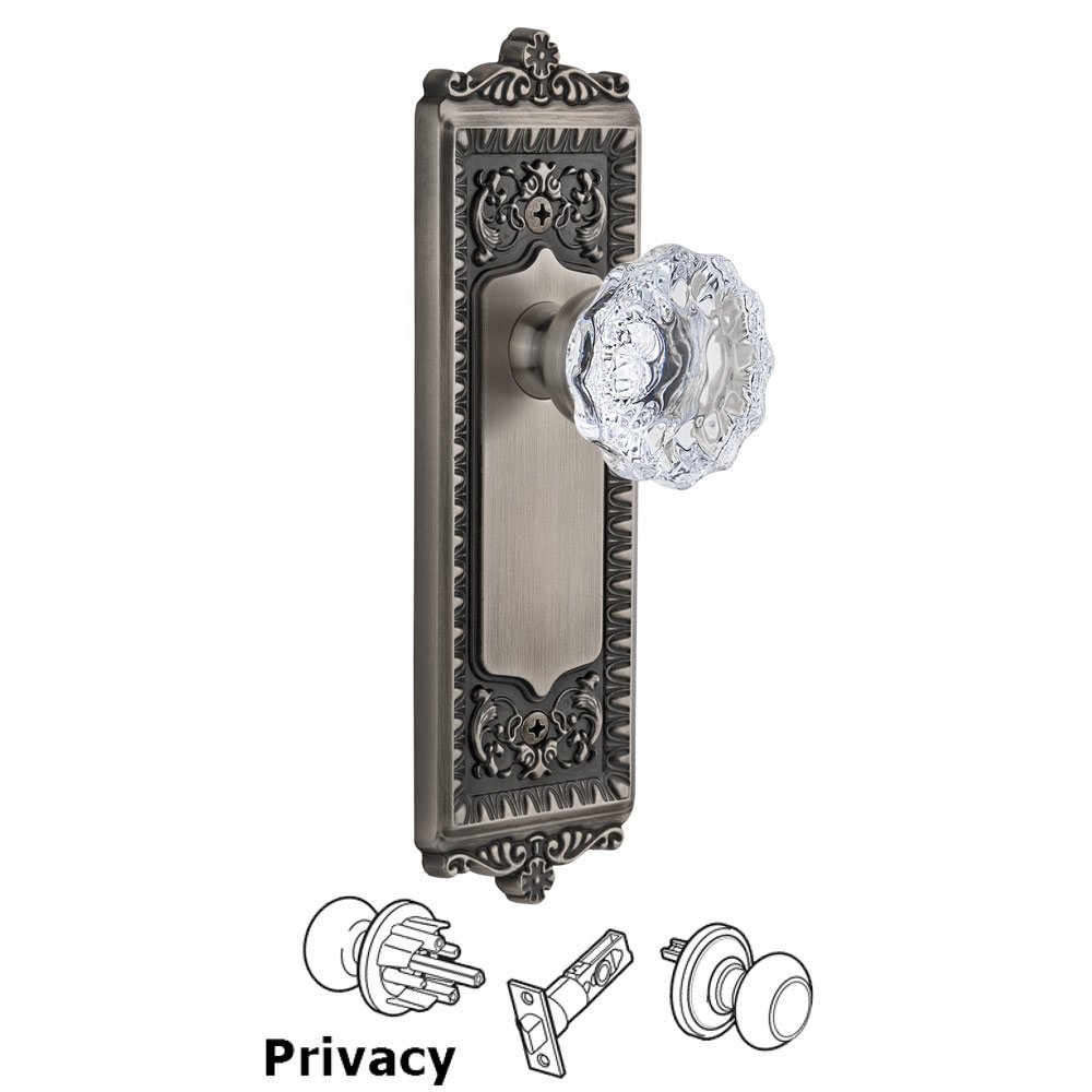 Grandeur Windsor Plate Privacy with Fontainebleau knob in Antique Pewter