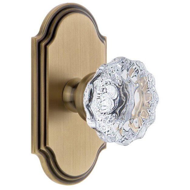 Grandeur Grandeur Arc Plate Privacy with Fontainebleau Crystal Knob in Vintage Brass