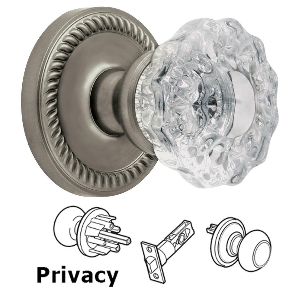 Grandeur Privacy Knob - Newport Rosette with Versailles Crystal Door Knob in Satin Nickel
