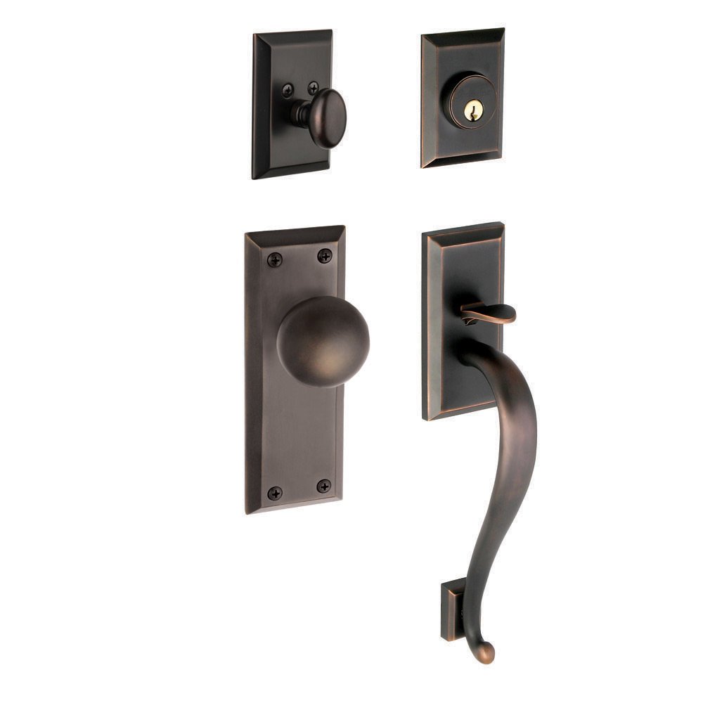 Grandeur Fifth Avenue with "S" Grip and Fifth Avenue Door Knob in Timeless Bronze