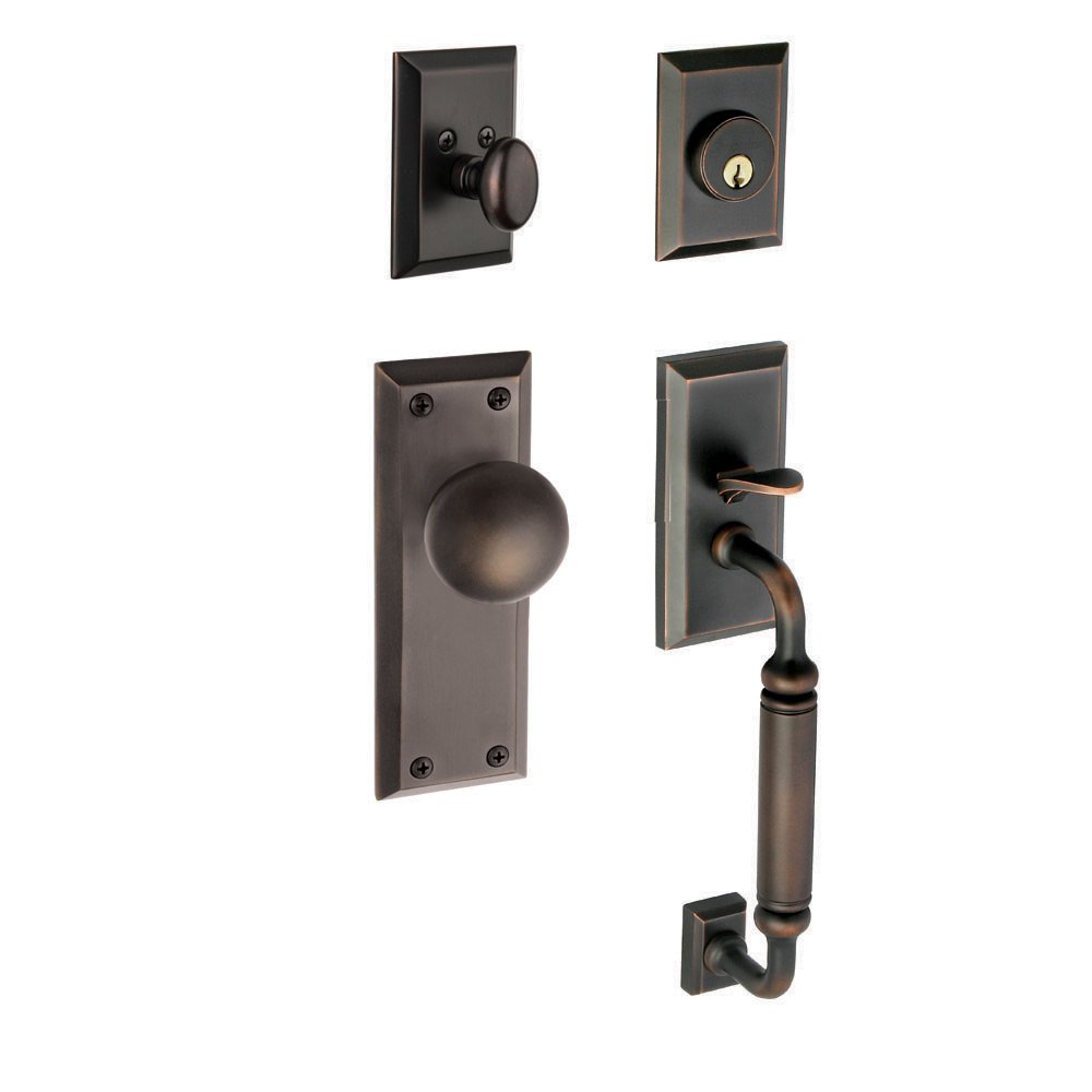 Grandeur Fifth Avenue with "C" Grip and Fifth Avenue Door Knob in Timeless Bronze