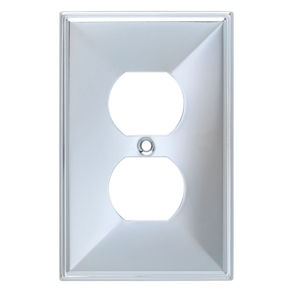 Liberty Hardware Single Duplex Outlet in Chrome