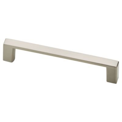 Liberty Hardware 4" Centers Die Cast Pull in Stainless Finish