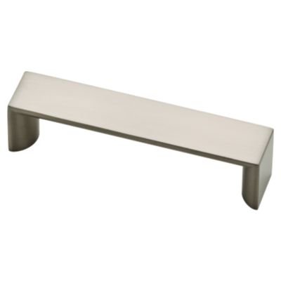 Liberty Hardware 96mm Wide Plaza Pull in Stainless Finish