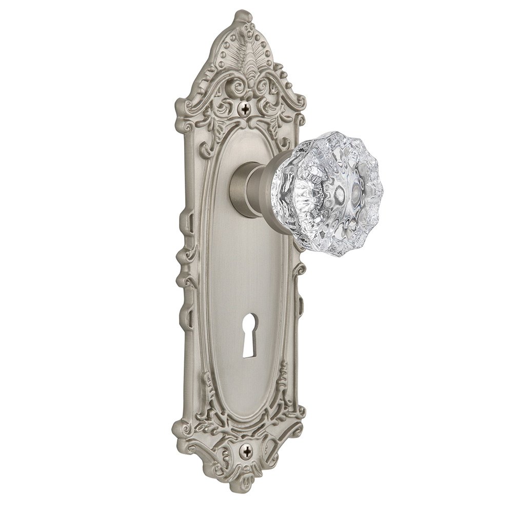 Nostalgic Warehouse Privacy Victorian Plate with Keyhole and Crystal Glass Door Knob in Satin Nickel
