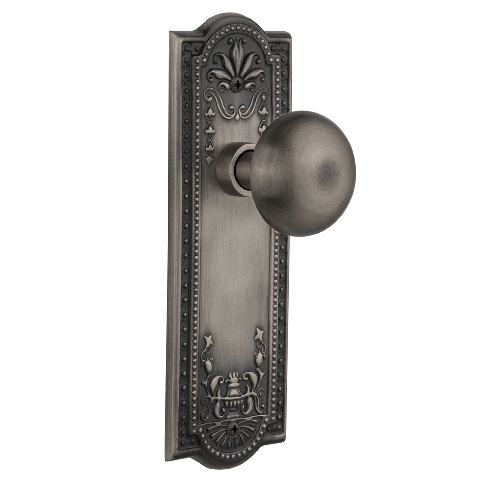 Nostalgic Warehouse Passage Meadows Plate with New York Door Knob in Antique Pewter