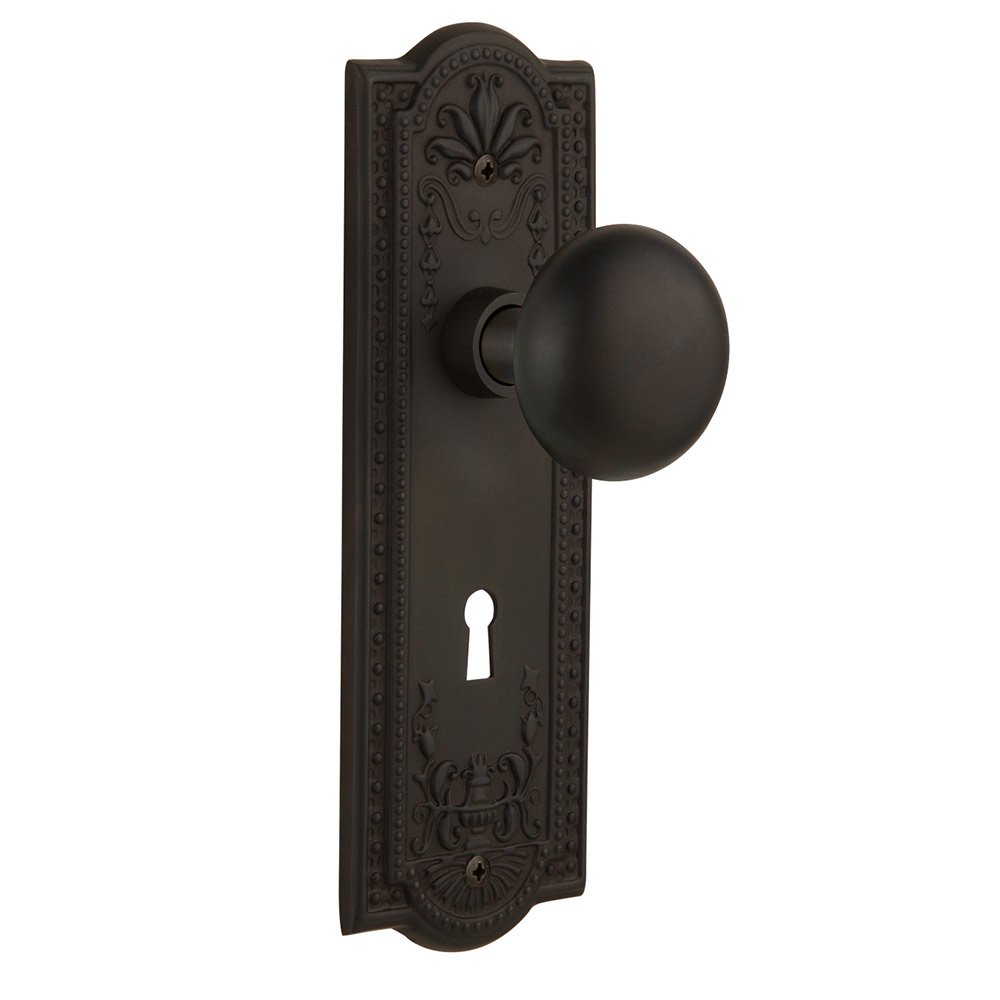Nostalgic Warehouse Privacy Meadows Plate with Keyhole and New York Door Knob in Oil-Rubbed Bronze