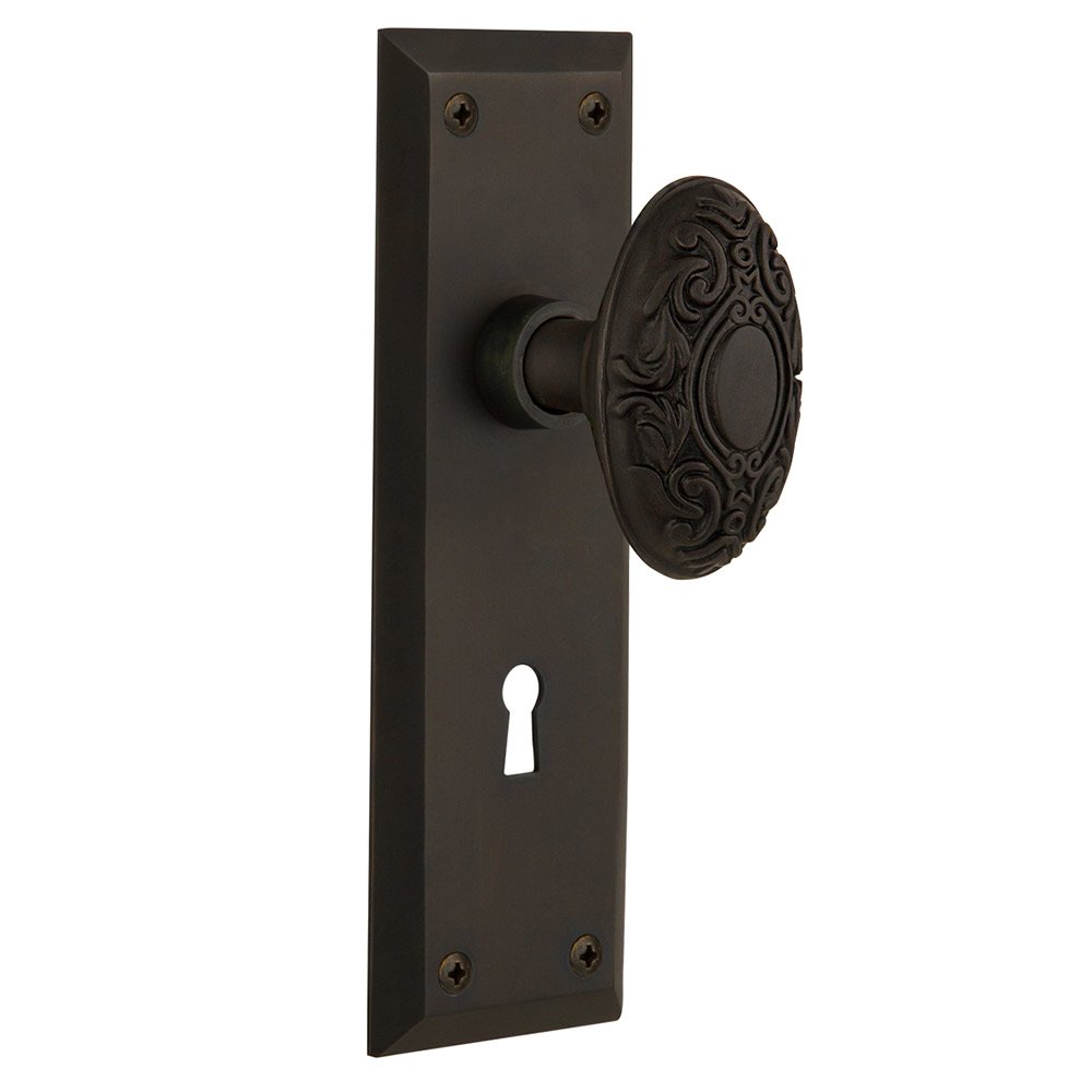 Nostalgic Warehouse Double Dummy New York Plate with Keyhole and Victorian Door Knob in Oil-Rubbed Bronze