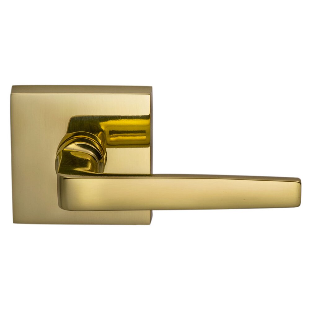 Omnia Hardware Passage Chicago Right Handed Lever with Square Rosette in Polished Brass Lacquered