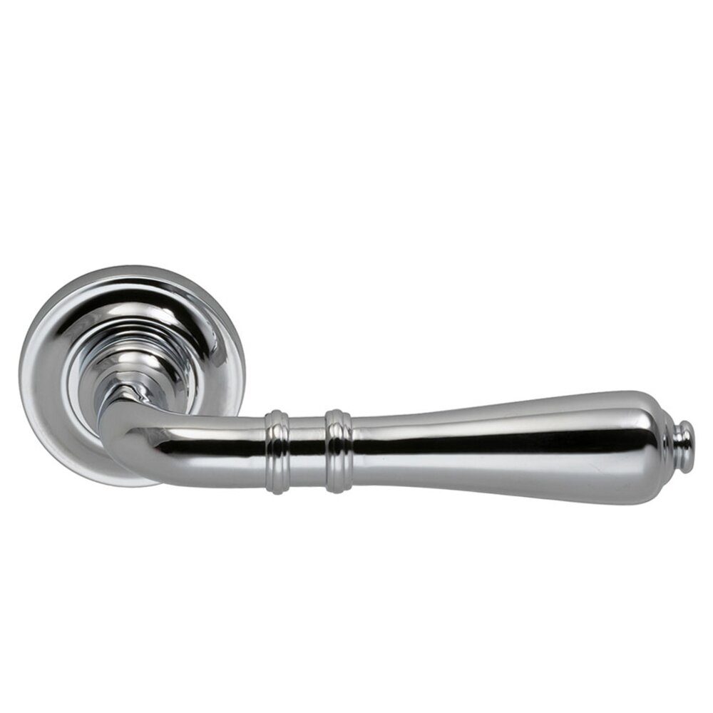 Omnia Hardware Passage Traditions Traditions Lever with Small Radial Rosette in Polished Chrome