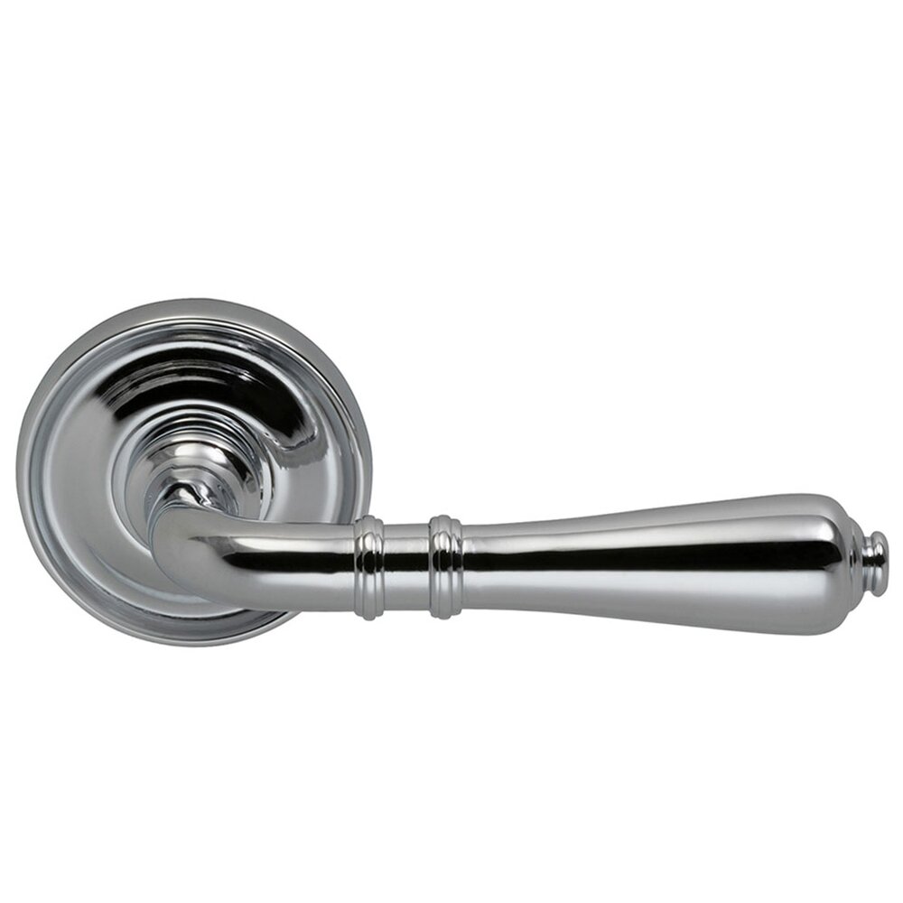 Omnia Hardware Passage Traditions Traditions Lever with Medium Radial Rosette in Polished Chrome