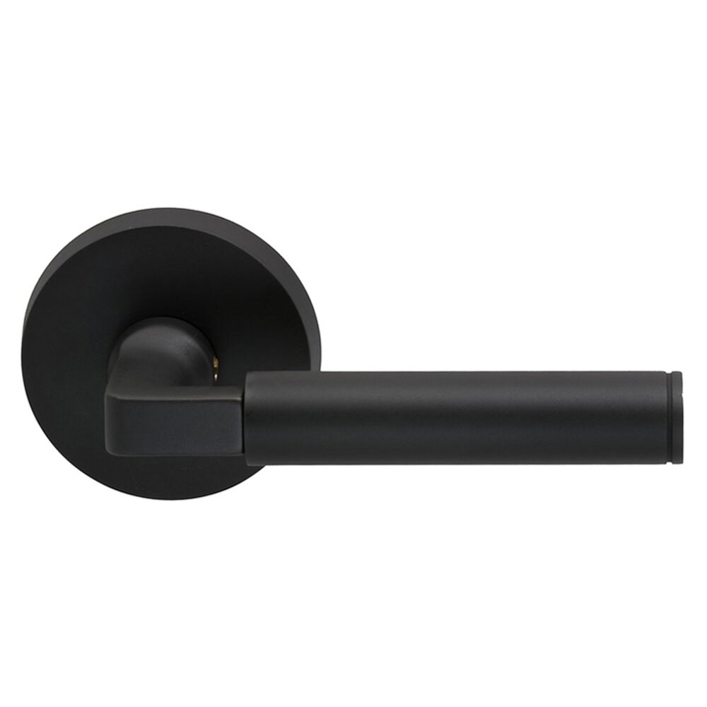 Omnia Hardware Passage Barrel Right Handed Lever with Plain Rosette in Oil Rubbed Bronze Lacquered