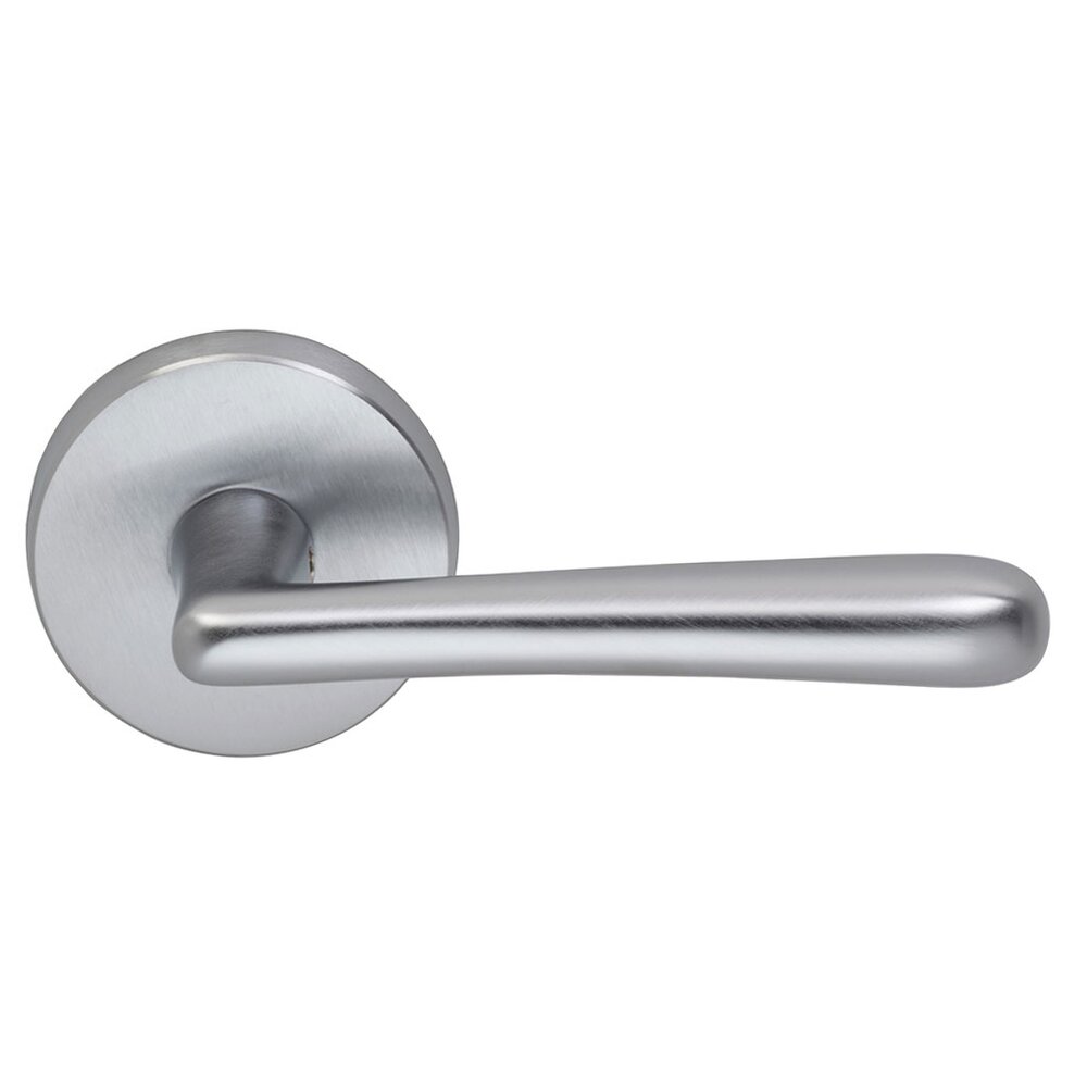 Omnia Hardware Passage Trent Right Handed Lever with Plain Rosette in Satin Chrome