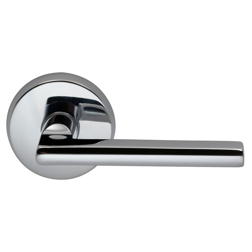 Omnia Hardware Passage Contempo Right Handed Lever with Plain Rosette in Polished Chrome