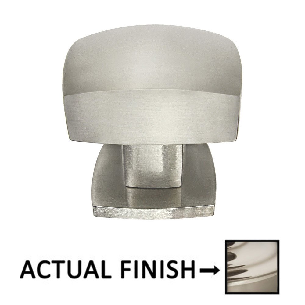 Omnia Hardware 1 1/4" Squared Knob In Polished Nickel Lacquered