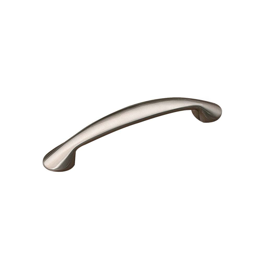 Richelieu 5" Centers Smooth Profile Pull in Brushed Nickel