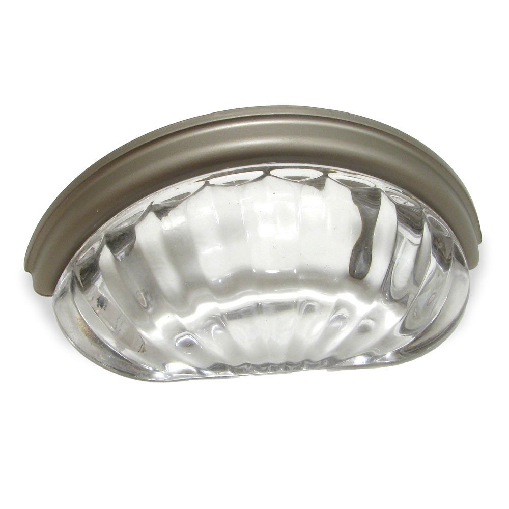 Richelieu 3" Centers Scalloped Cup Pull in Matte Nickel and Clear Glass