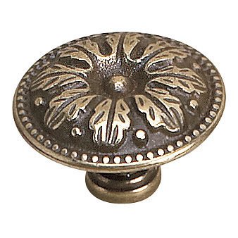 Richelieu Solid Brass 1 3/8" Diameter Leaf Embossed Knob in Burnished Brass