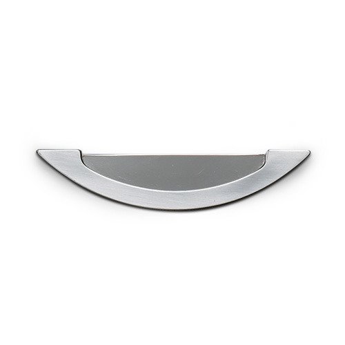 Richelieu 4 1/4" Centers Crescent Shaped Recessed Pull in Brushed Nickel