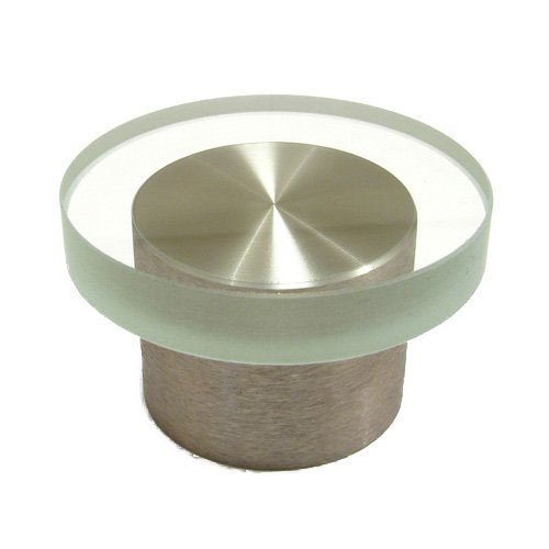 Richelieu 1 3/4" Diameter Knob in Brushed Nickel and Clear