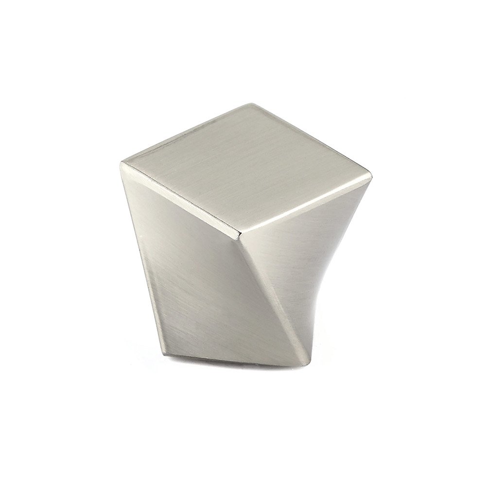 Richelieu 1" Square Knob In Brushed Nickel