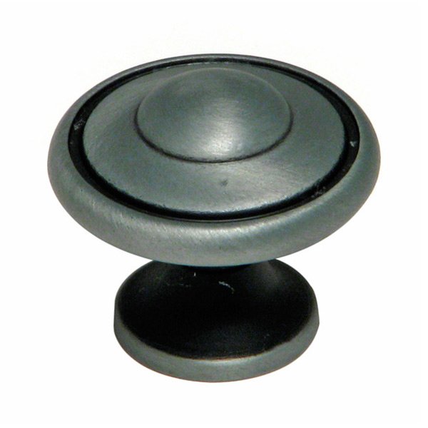 Richelieu 1 3/16" Diameter Knob with Grooved Edge in Natural Iron