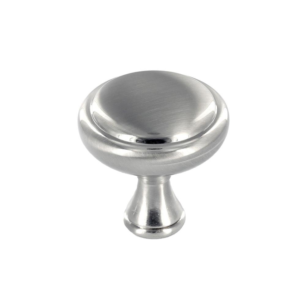 Richelieu 1 1/4" Round Traditional Knob in Brushed Nickel
