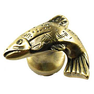 Sierra Lifestyles Fish Knob Facing Left in Antique Brass