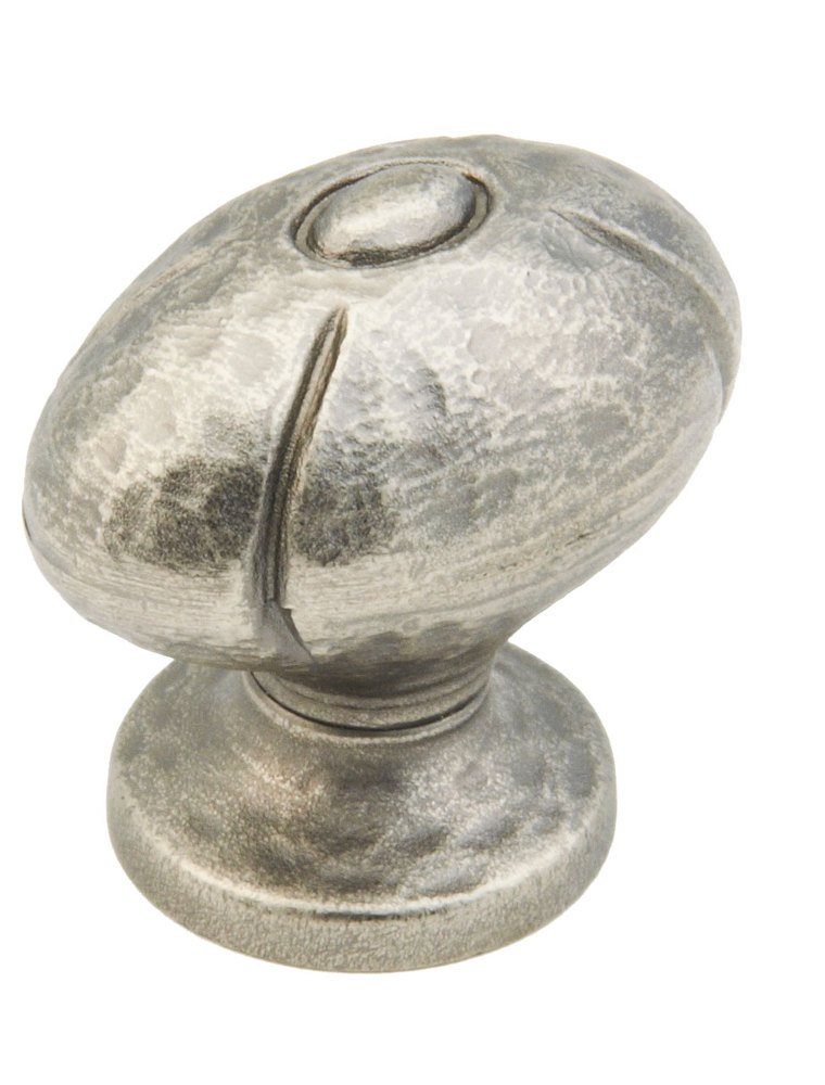 Schaub and Company 1 1/4" x 3/4" Oval Knob in Vibra Nickel