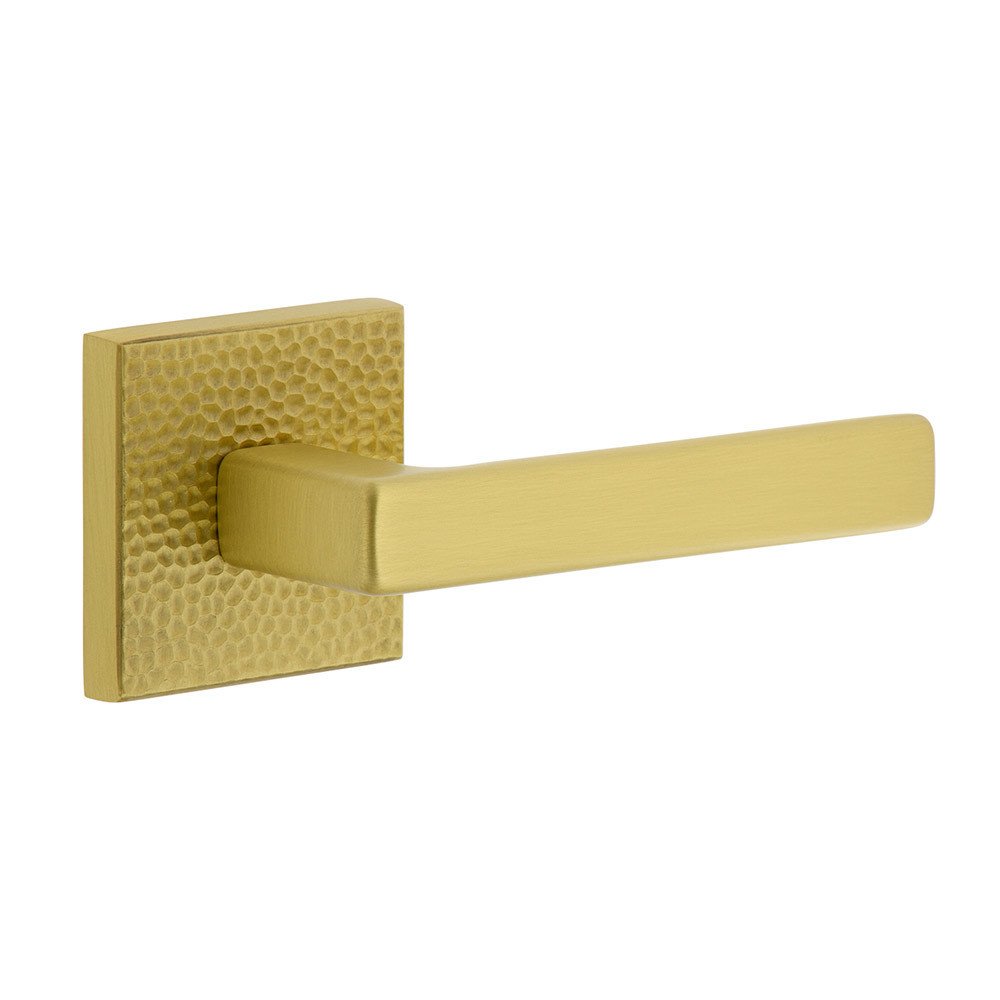 Viaggio Complete Passage Set  - Quadrato Hammered Rosette with Right Handed Lusso Lever  in Satin Brass